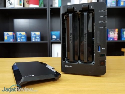 Hands-On Review NAS Synology DS218+ & HDD Seagate IronWolf 12 TB 8 Synology DS218 04