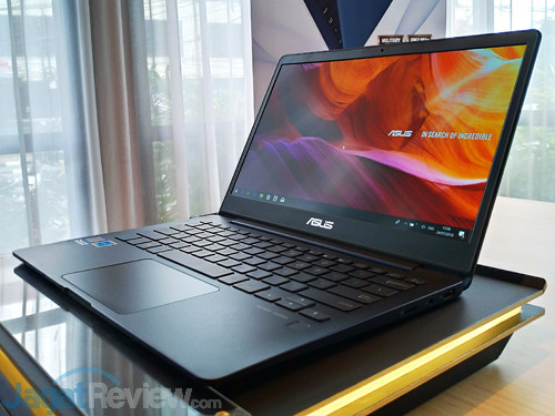 ASUS ZenBook 13 Launch 02 UX331UAL