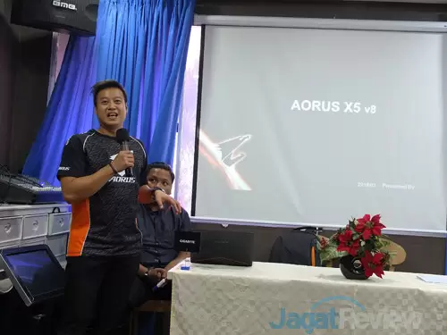Gelar Gigabyte Laptop Fans Meeting 07
