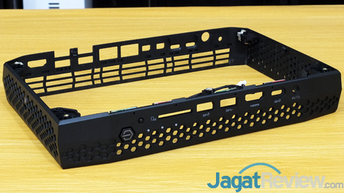 Intel NUC8i7HVK External Plastic Case