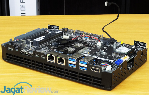 Intel NUC8i7HVK Internal Metal Case