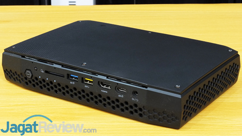 Intel NUC8i7HVK System Power Off