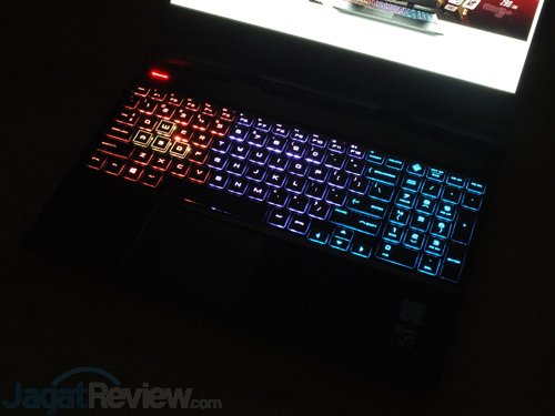 Review Notebook Gaming: Omen by HP 15-dc0035TX 16 Omen by HP 15 dc0035TX Keyboard Backlit