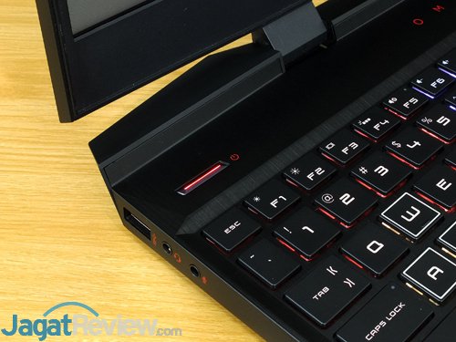 Review Notebook Gaming: Omen by HP 15-dc0035TX 20 Omen by HP 15 dc0035TX Power Button