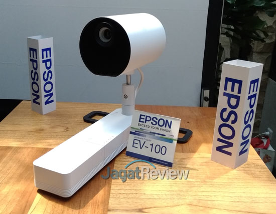 Epson Luncurkan Proyektor LightScene untuk Sektor Komersial 24 P 20180731 105715