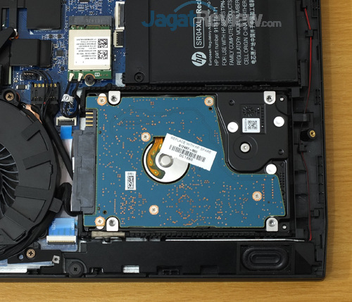 Review Notebook Gaming: Omen by HP 15-dc0035TX 35 SATA Wireless Card