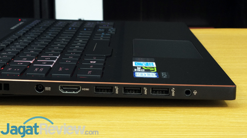 Review ASUS ROG Zephyrus-M (GM501S): Zephyrus Murah yang Kencang 10 ASUS ROG GM501S Connectors Left 01
