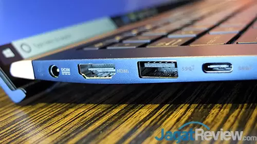 ASUS ZenBook 2018 - Lebih Kencang dan Canggih dengan Bodi Makin Ramping 15 ASUS ZenBook 13 UX333FN 02