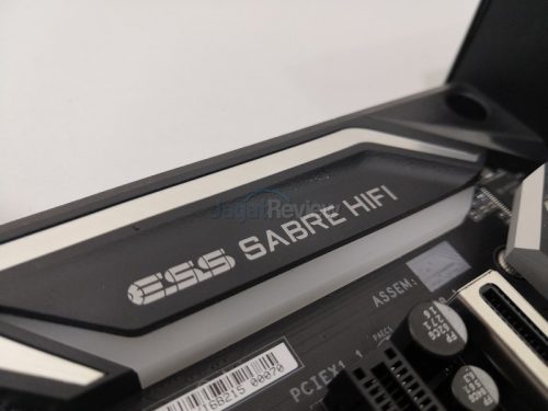 Hands-On Review Motherboard Gigabyte X399 Aorus Xtreme 22 2 26
