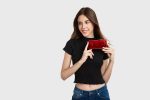 Female model with Diamond Red