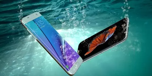 Direct Release: Deretan Fitur Smartphone yang Bisa Membantu Keseharian Milenial 5 Water proof