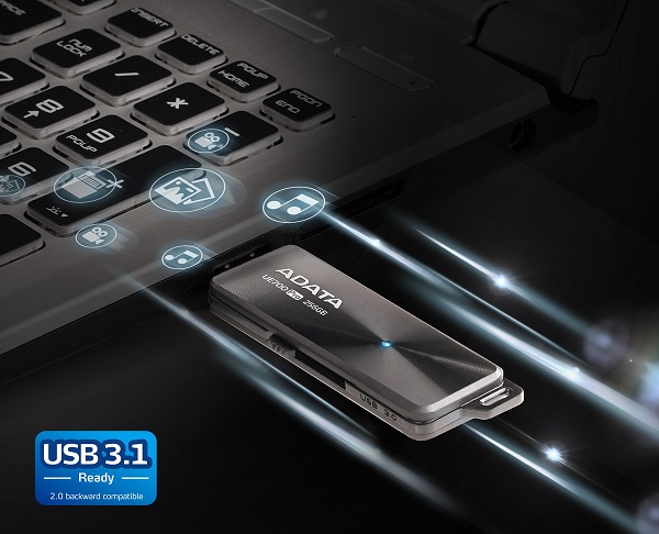 ADATA Merilis UE700 Pro Flashdisk Secepat SSD 2