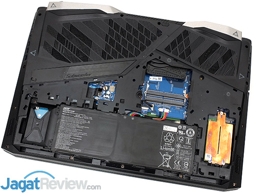 Acer Predator Helios 500 AMD Bottom Side without Cover v2
