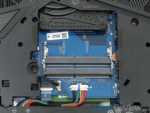Acer Predator Helios 500 AMD SO DIMM Slots