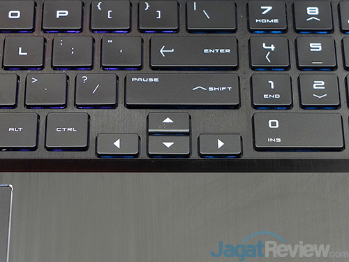 Review Laptop Gaming: Omen by HP 15-dc0037TX 14 Omen by HP 15 dc0037tx Arrow Buttons