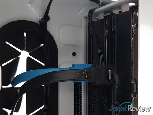 Review Casing Corsair Crystal 280X RGB 6 20181129 194110R