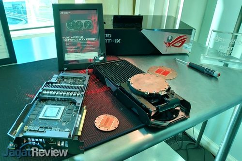 ASUS 01