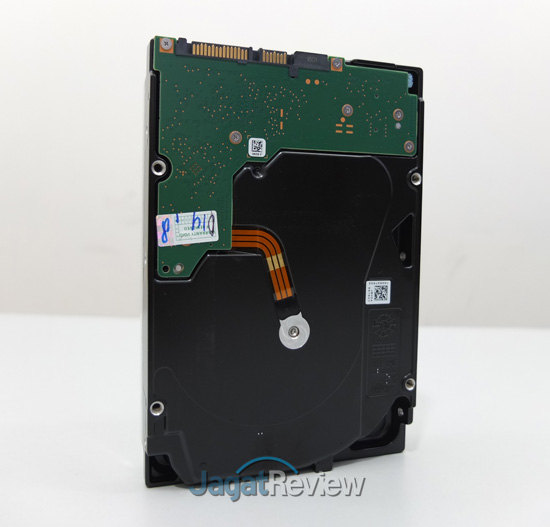 Review Storage: HDD Seagate IronWolf 14TB 3 DSCF8362
