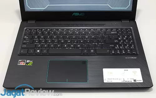 Review Laptop ASUS VivoBook Pro F570Z: Kombi Unik AMD & NVIDIA 7 ASUS VivoBook Pro F570Z Keyboard