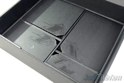 Hands-On Review ASUS ROG Maximus XI Extreme 4 ASUS ROG Maximus XI Extreme 03