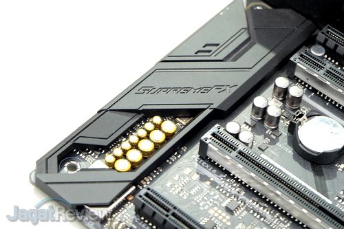ASUS ROG Maximus XI Extreme 21