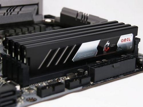 EVO Spear Phantom Gaming Edition 09 678x452