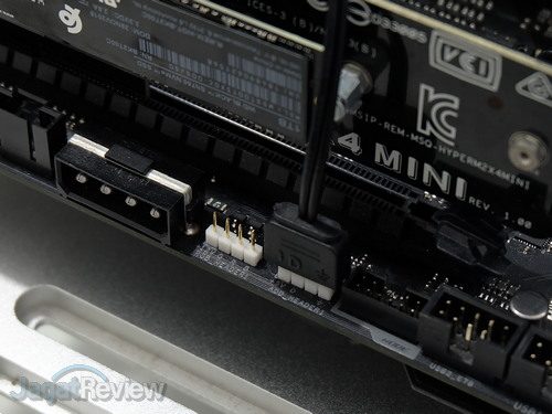 ASUS ROG Thor 850P 33