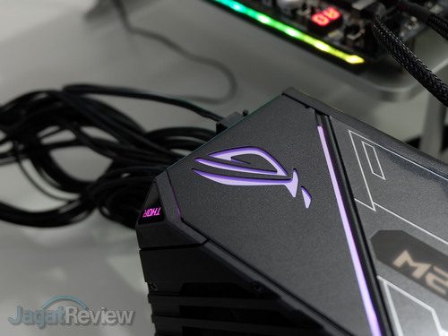 ASUS ROG Thor 850P 35