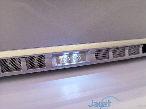 Gigabyte Aero 15 OLED 11