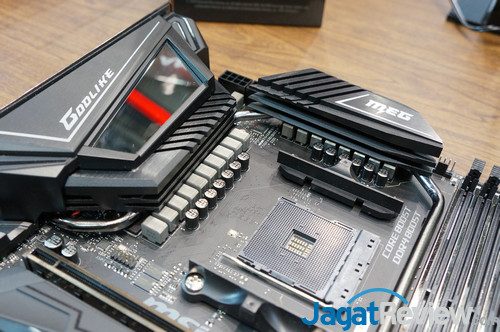 Computex 2019: MSI X570 Motherboard & MSI Optix Gaming Monitor 3 MSI Computex 2019 CMP1 06