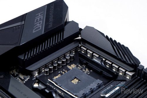 ASUS ROG Crosshair VIII Hero WiFi 20