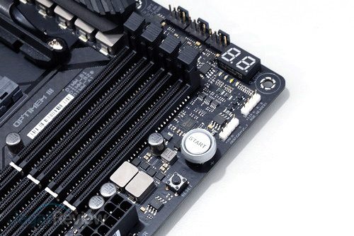 ASUS ROG Crosshair VIII Hero WiFi 26