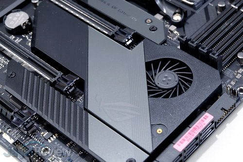 ASUS ROG Crosshair VIII Hero WiFi 32