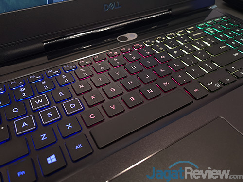 Ditenagai NVIDIA RTX, Dell Indonesia Rilis Laptop Gaming G7 Terbaru dengan Bodi Lebih Mungil & Tipis 7 Dell G7 2019 Launch 07