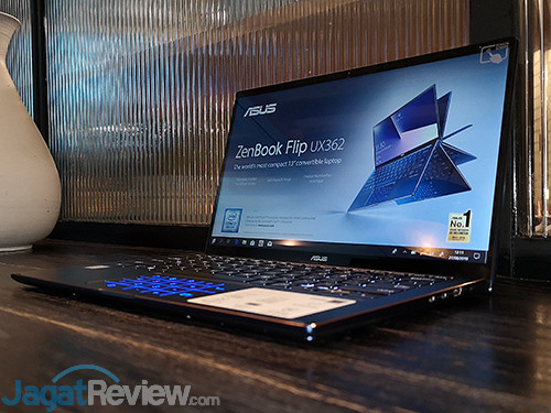 ASUS ZenBook Flip 13 UX362 Sneakpeek 02