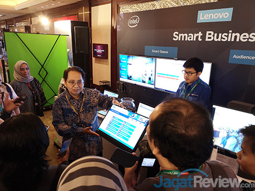 Ragam Solusi Cerdas Untuk Perusahaan Dipamerkan di Ajang Lenovo Transform 3.0 26 Lenovo Transform 3.0 02