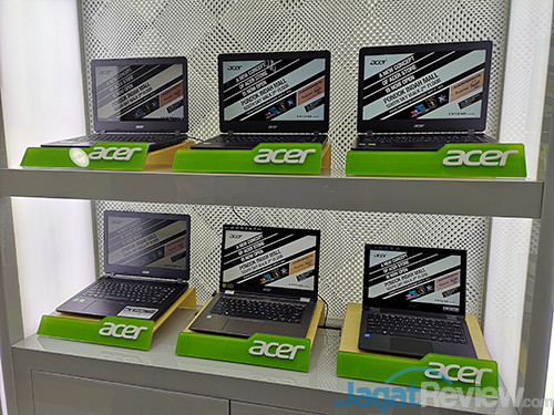 Jajal Kursi Gaming 300 Juta dan Produk Lainnya di Acer Exclusive Store Terbaru 9 Acer Exclusive Store PIM2 Opening 05