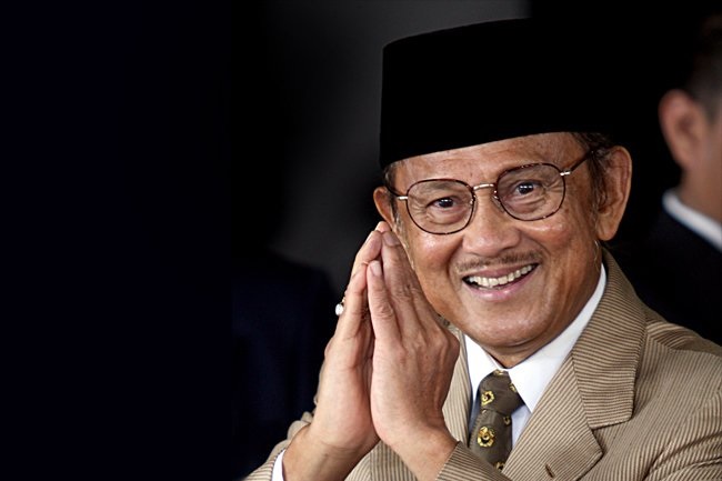 Turut Berduka Cita Atas Wafatnya BJ Habibie 1 BJ Habibie