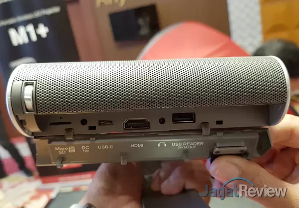 ViewSonic M1 05