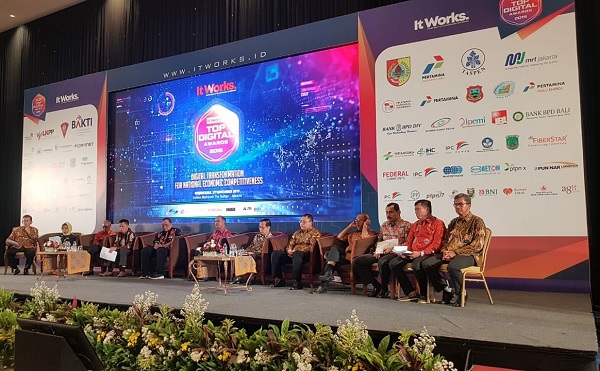 Direct Release: TOP DIGITAL Awards 2019, “Digital Tranformation for National Economic Competitiveness” 1 Untitled