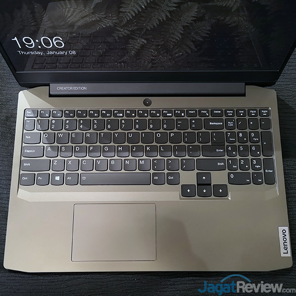 Lenovo IdeaPad Creator 5 02