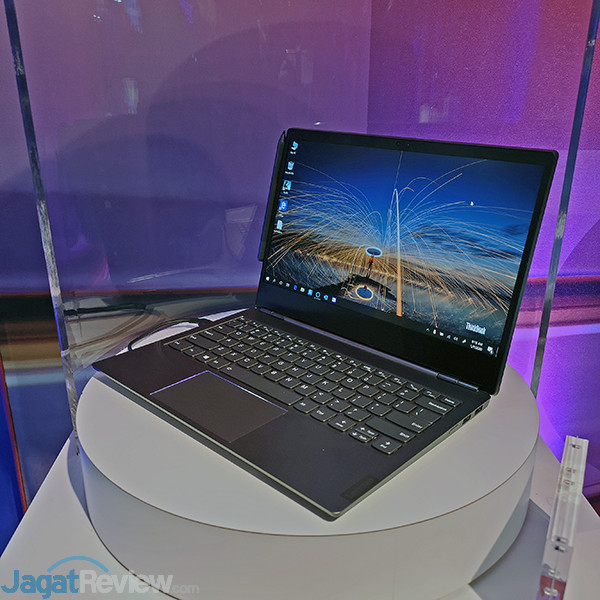 Lenovo ThinkBook Plus 01