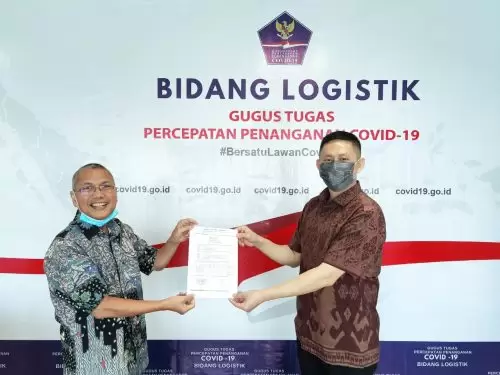 Direct Release: Bersama Jet Care Indonesia, OPPO Kembali Serahkan Donasi Ribuan APD Melalui BNPB 1 OPPO Indonesia 3