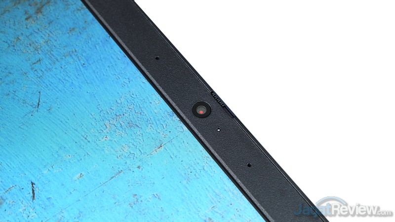 Review IdeaPad Slim 3 - AMD Ryzen 3 4300U 9 DSCF9255