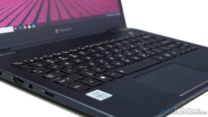 Review Dynabook Portege X30L-G: Super-ringan dengan Intel 10th Gen 18 DSCF9579