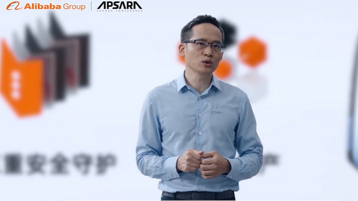 Kenalkan XiaomenLv, Robot Logisitk Buatan Alibaba Cloud 1 Alibaba Cloud XiaomenLv (3)