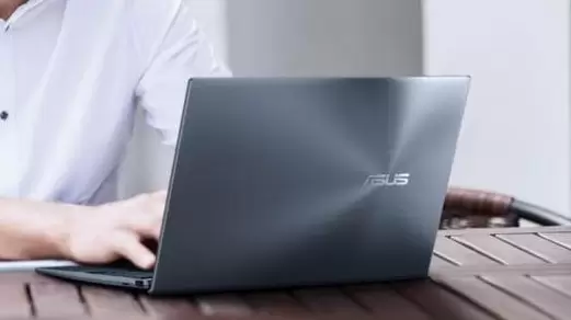 Spesifikasi ZenBook 14 (UM425)