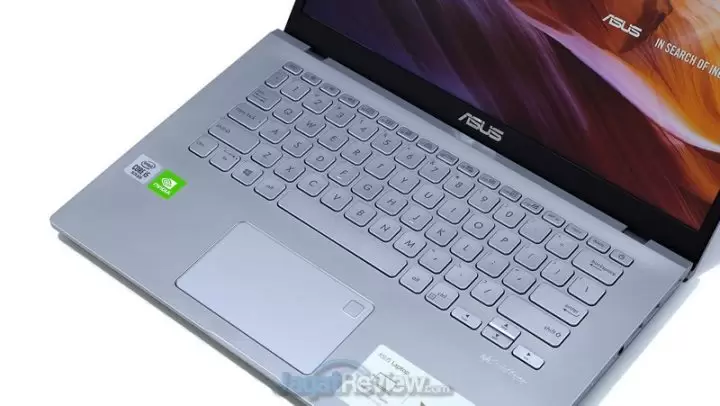 ASUS VivoBook 14 A409JP 4