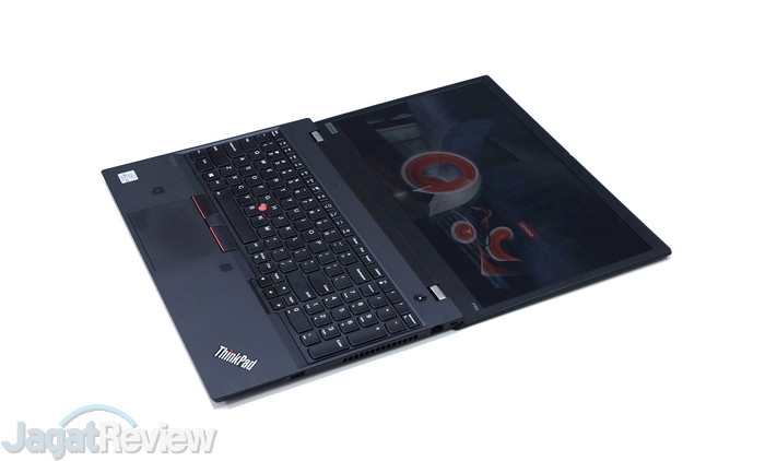 Review Lenovo ThinkPad P15s 
