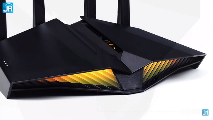 Review ASUS RT AX82U